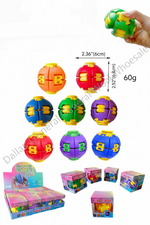 A set of colorful spherical toy puzzle balls with Chinese text overlays showing quantity, size, and weight, plus a hand holding one ball at the top right and retail display boxes at the bottom.