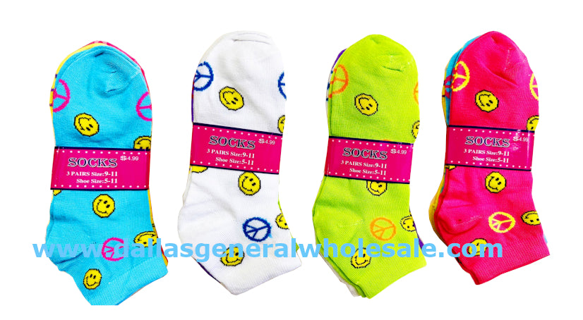 Girls Cute Happy Face Socks Wholesale