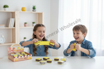Sandwich Cookie Squishy Toy Wholesale