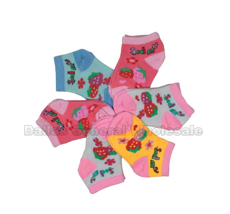 Baby Girls Strawberry Ankle Socks Wholesale - Dallas General Wholesale