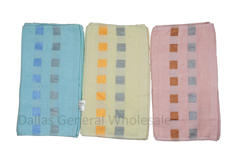 https://www.dallasgeneralwholesale.com/cdn/shop/products/CHEAP-BULK-WHOLESALE-GENERAL-MERCHANDISE-ASSORTED-COLORS-CHECKERED-DESIGNED-HIGHT-QUALITY-COTTON-BATHROOM-KITCHEN-HAND-TOWELS-1.jpg?v=1614367691