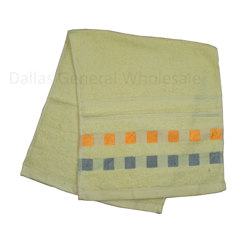 https://www.dallasgeneralwholesale.com/cdn/shop/products/CHEAP-BULK-WHOLESALE-GENERAL-MERCHANDISE-ASSORTED-COLORS-CHECKERED-DESIGNED-HIGHT-QUALITY-COTTON-BATHROOM-KITCHEN-HAND-TOWELS-3.jpg?v=1614367701