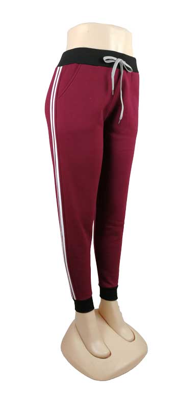7 Best Expert-Recommended Winter Joggers For Women (2024)